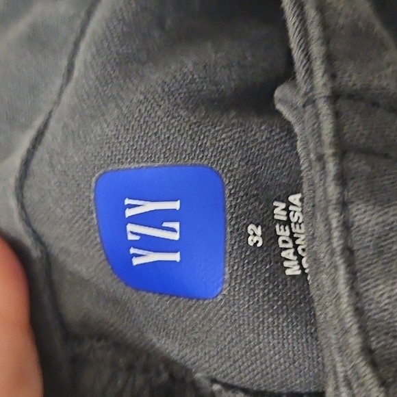 YZY Gap Men's Grey Pants - Picture 4 of 4